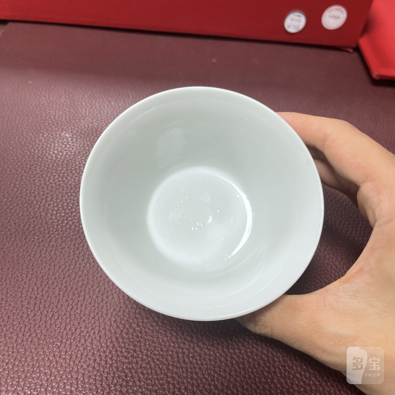 清雍正 墨彩描金博古图套杯一组 - 图7